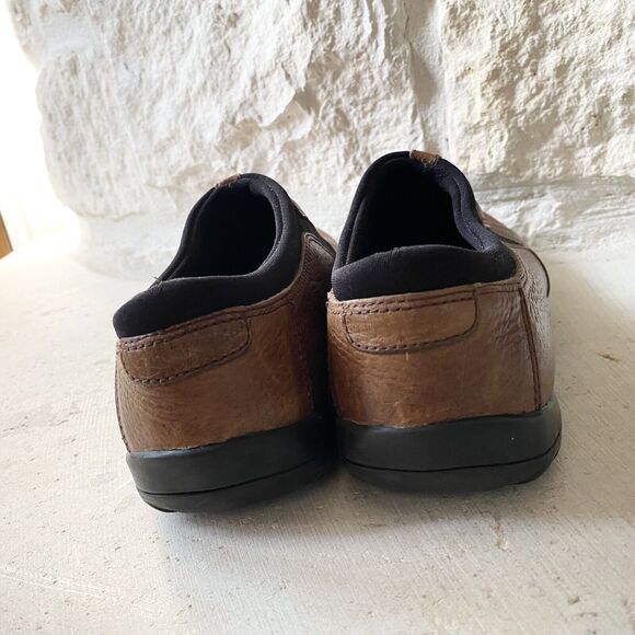 RJ Colt Robin Women's Slip On Shoes Sz 8 M Brown Leather Comfort Outdoor Walk - Picture 4 of 9